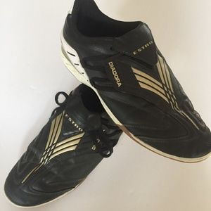 Diadora Estro Men's Indoor Soccer Shoes 9.5